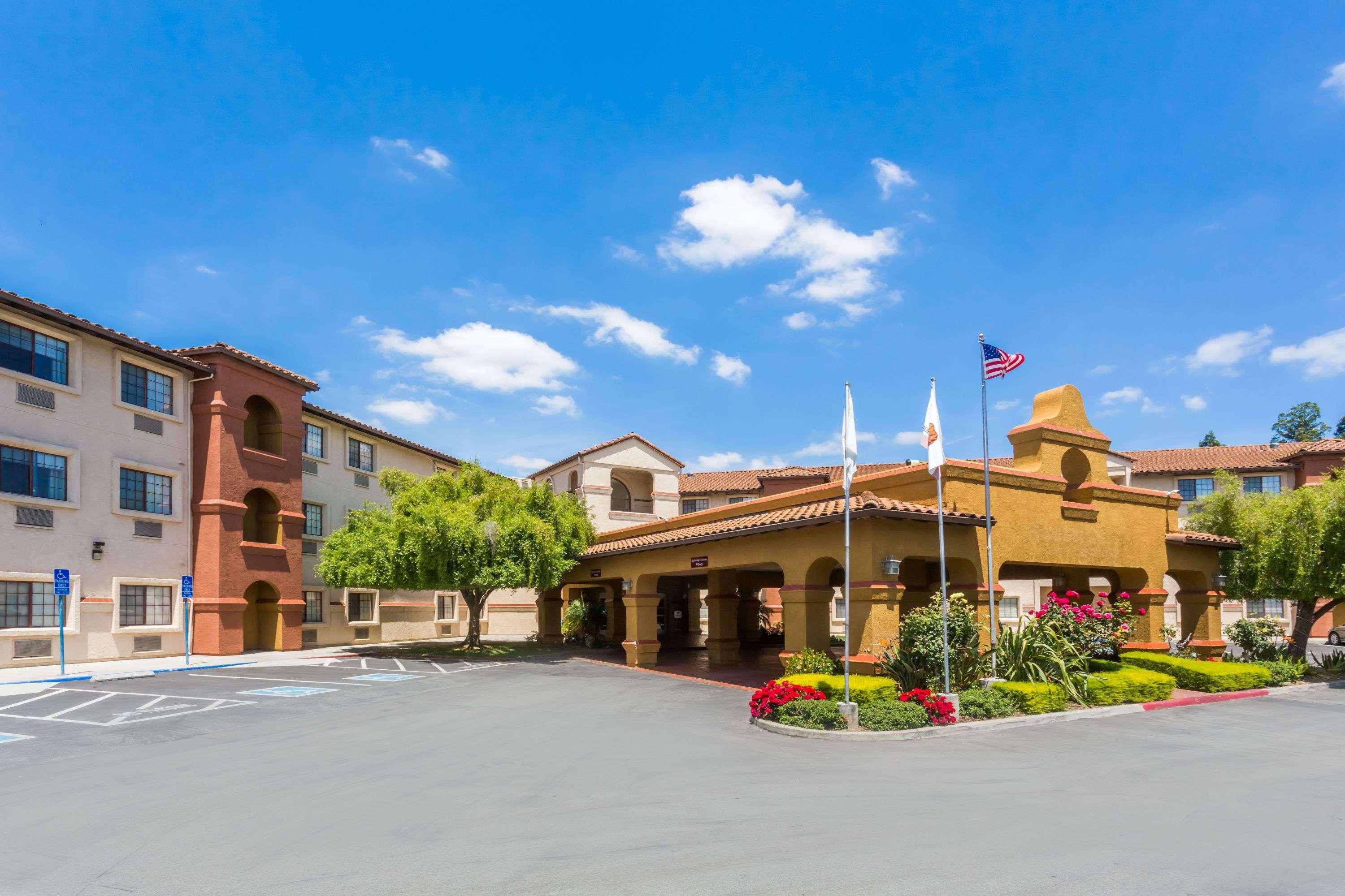 Wyndham Garden Silicon Valley Сан Хосе Екстериор снимка